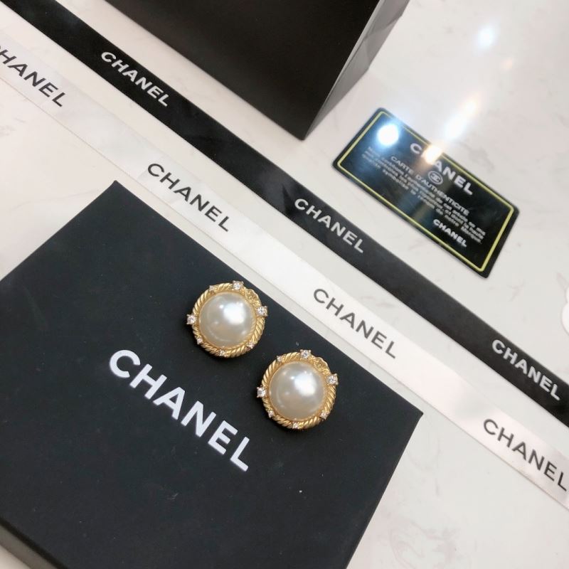 Ch**el earrings